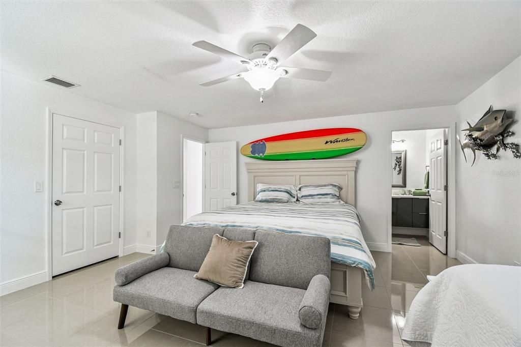 For Sale: $3,600,000 (6 beds, 5 baths, 4255 Square Feet)