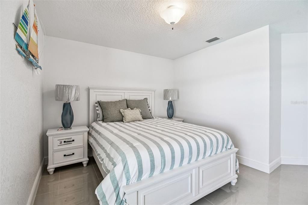 For Sale: $3,600,000 (6 beds, 5 baths, 4255 Square Feet)