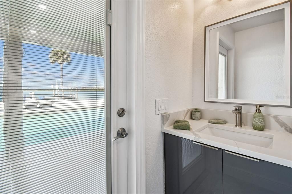 For Sale: $3,600,000 (6 beds, 5 baths, 4255 Square Feet)