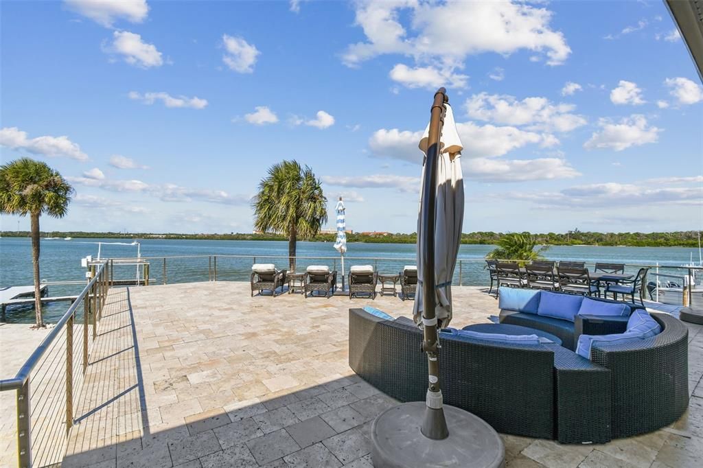 For Sale: $3,600,000 (6 beds, 5 baths, 4255 Square Feet)