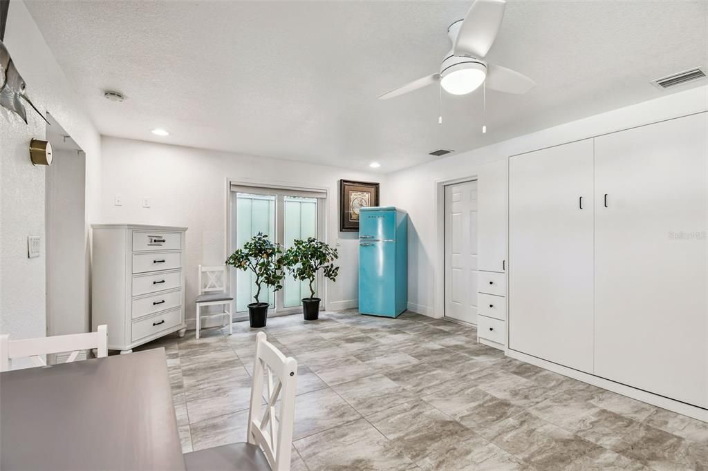 For Sale: $3,600,000 (6 beds, 5 baths, 4255 Square Feet)