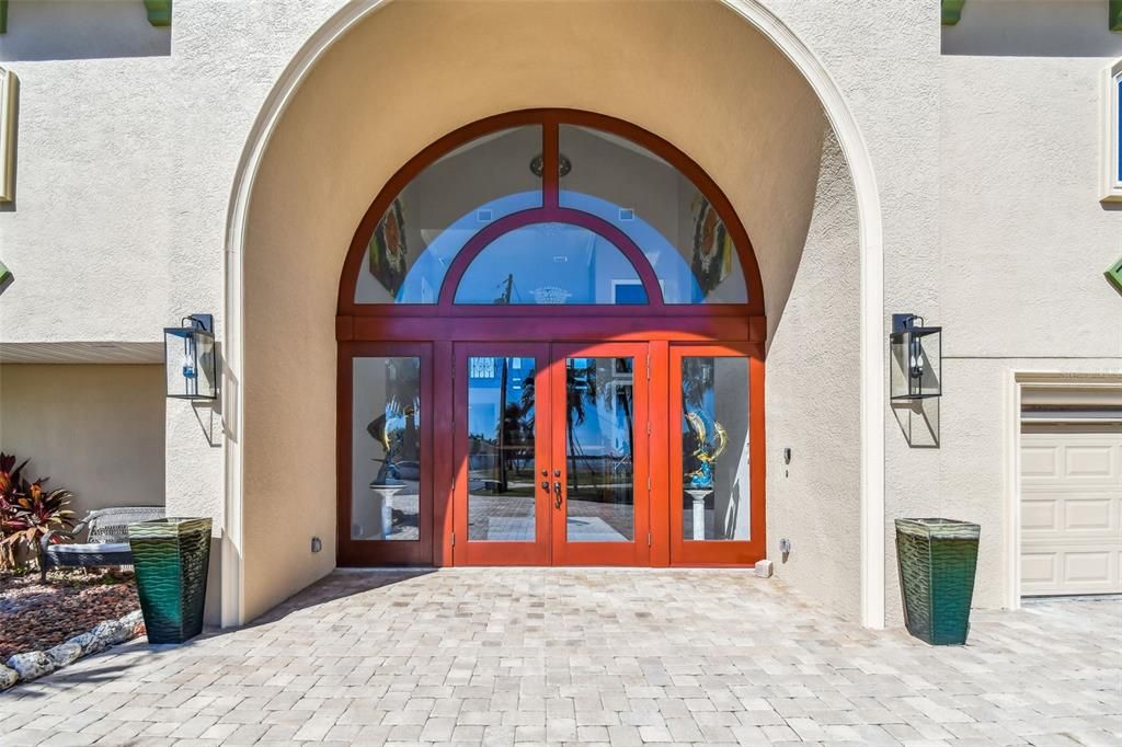 For Sale: $3,600,000 (6 beds, 5 baths, 4255 Square Feet)