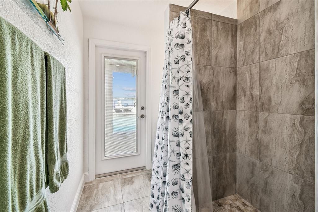 For Sale: $3,600,000 (6 beds, 5 baths, 4255 Square Feet)