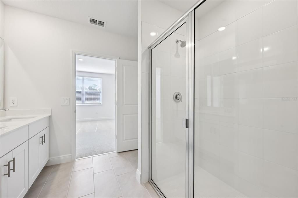 For Sale: $365,428 (4 beds, 2 baths, 1840 Square Feet)