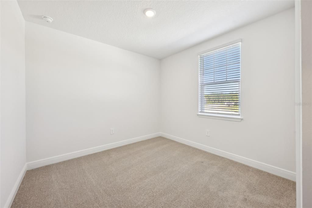 For Sale: $365,428 (4 beds, 2 baths, 1840 Square Feet)