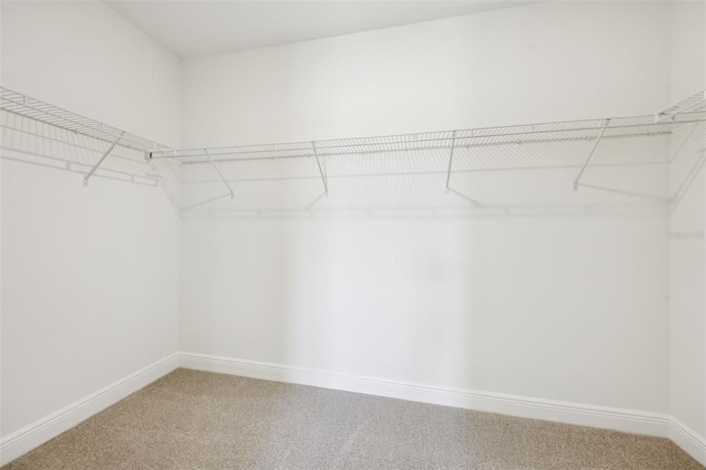 For Sale: $365,428 (4 beds, 2 baths, 1840 Square Feet)