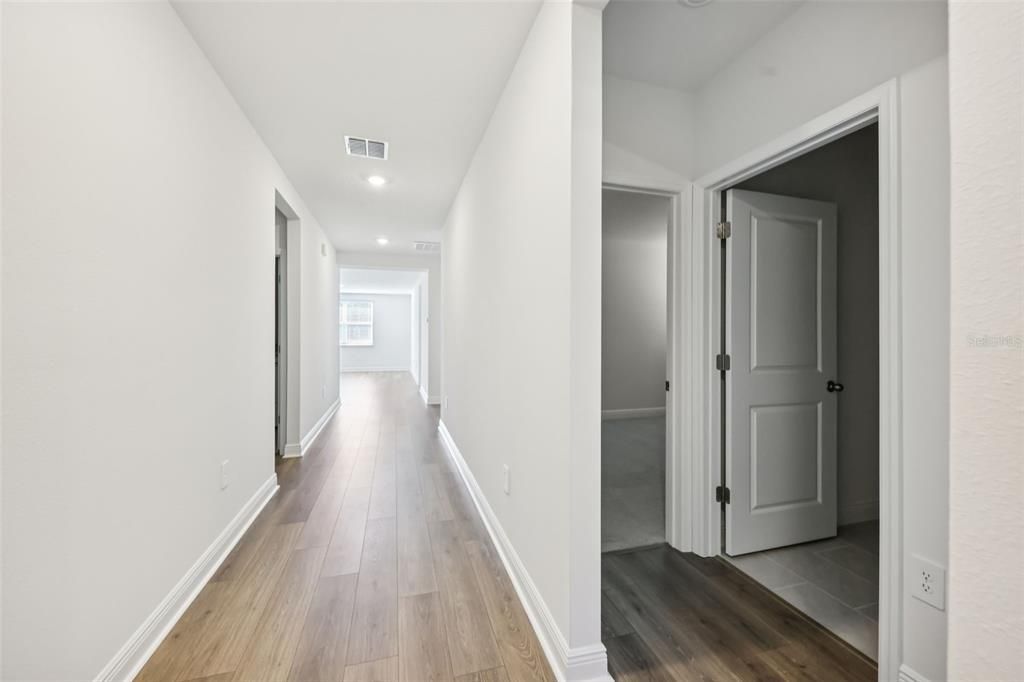 For Sale: $365,428 (4 beds, 2 baths, 1840 Square Feet)