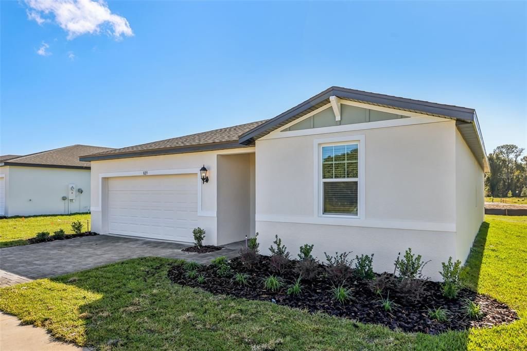 For Sale: $365,428 (4 beds, 2 baths, 1840 Square Feet)