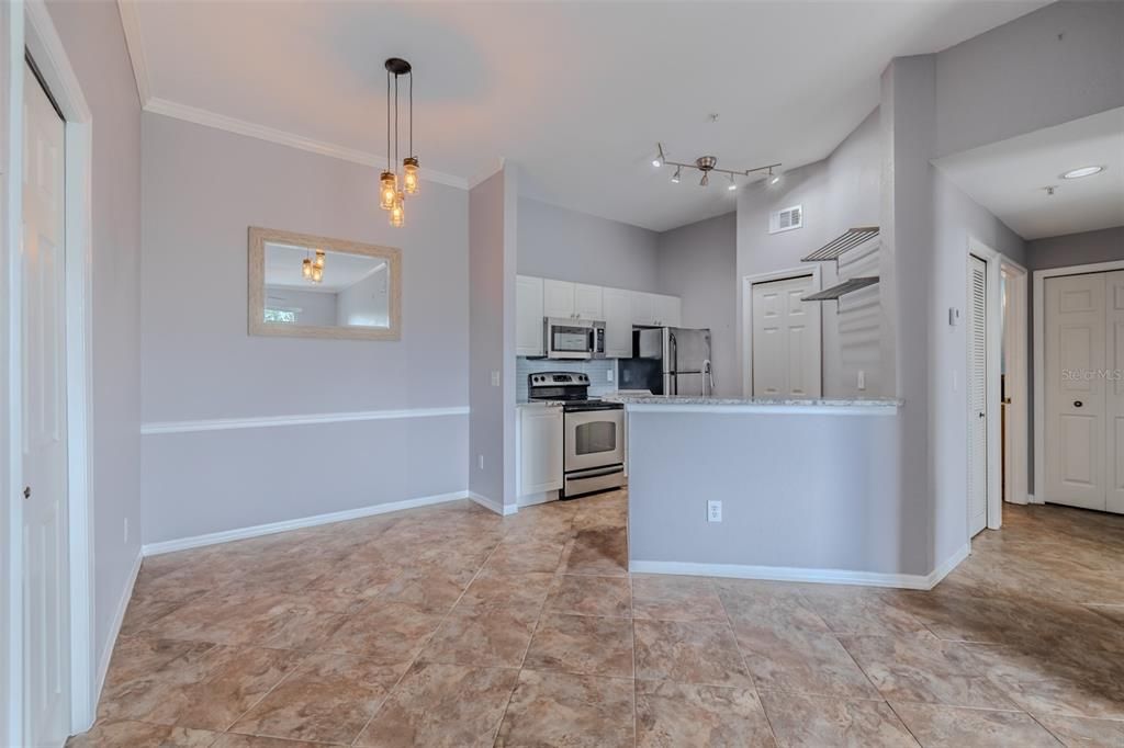 В аренду: $1,415 (1 спален, 1 ванн, 792 Квадратных фут)