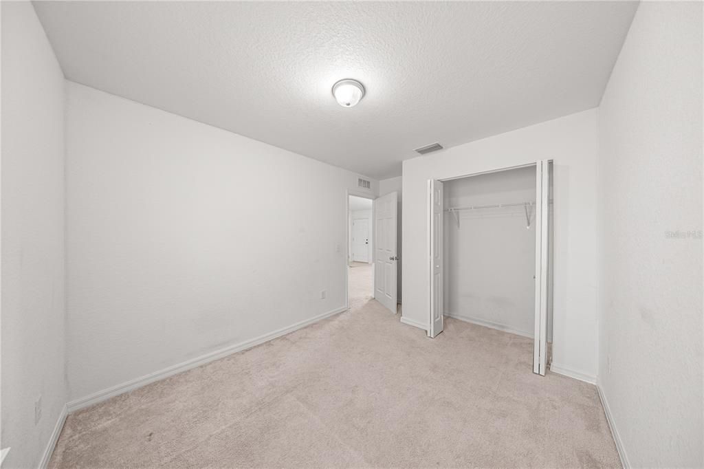 For Sale: $210,000 (3 beds, 2 baths, 1014 Square Feet)