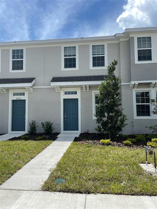 For Sale: $249,500 (2 beds, 2 baths, 1190 Square Feet)