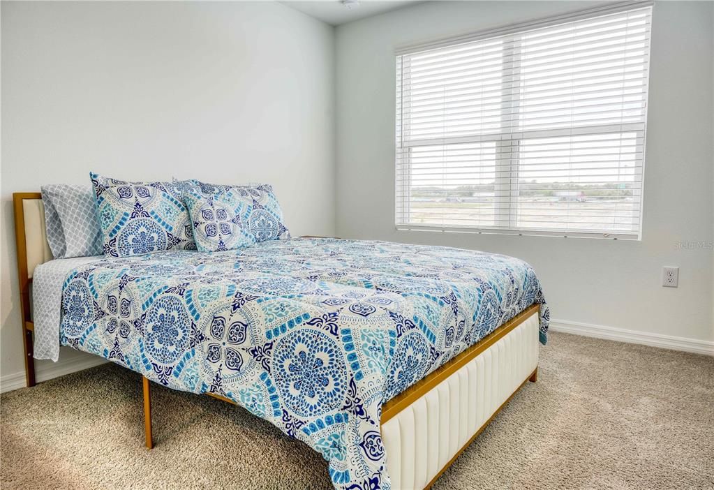 For Sale: $249,500 (2 beds, 2 baths, 1190 Square Feet)