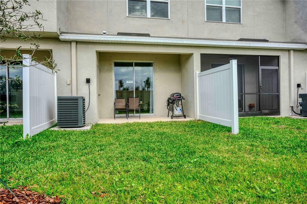 For Sale: $249,500 (2 beds, 2 baths, 1190 Square Feet)