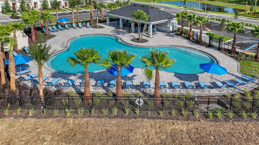 For Sale: $249,500 (2 beds, 2 baths, 1190 Square Feet)