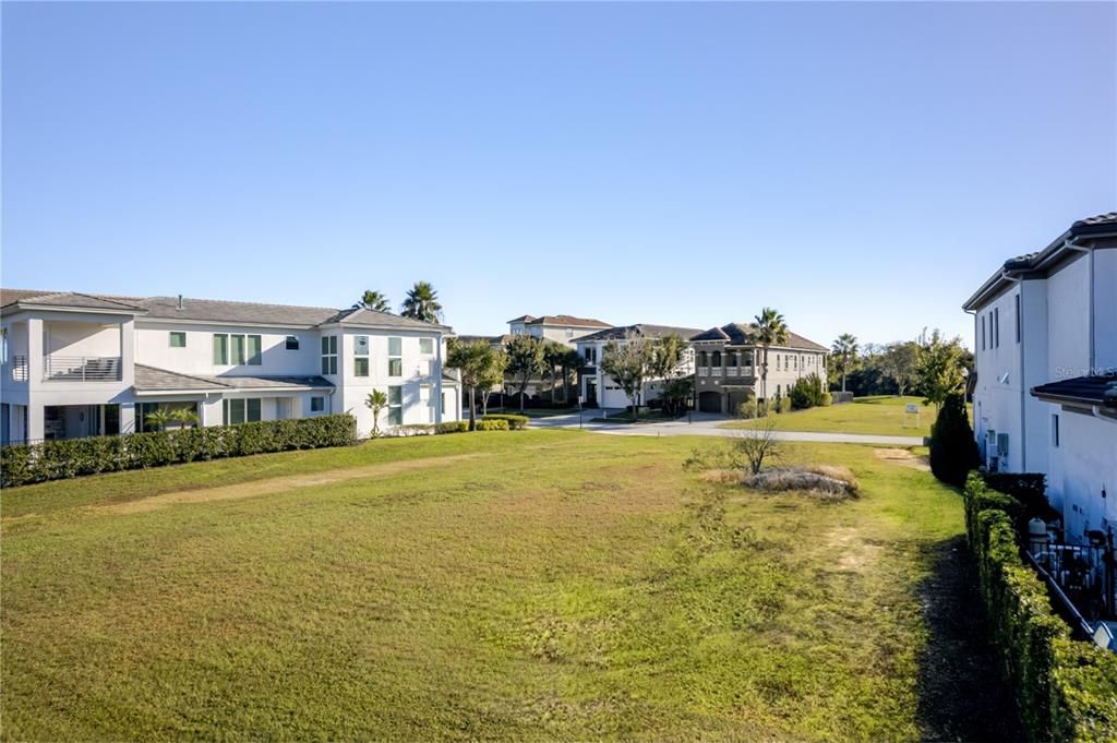 待售: $499,000 (0.20 acres)