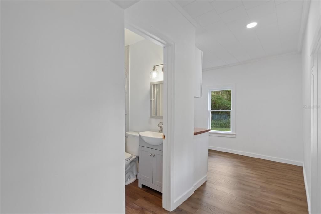 待售: $349,900 (4 贝兹, 3 浴室, 2374 平方英尺)