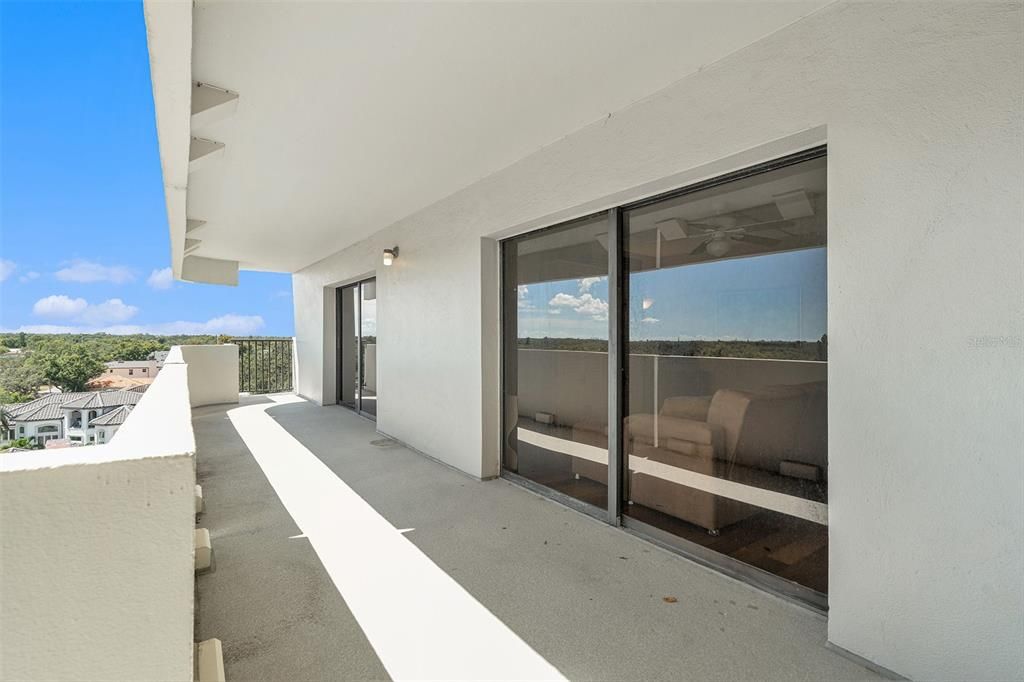 For Sale: $475,000 (2 beds, 2 baths, 1280 Square Feet)