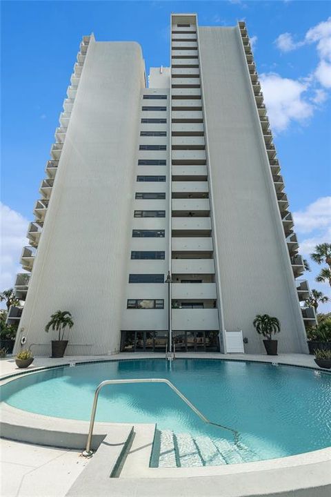 For Sale: $475,000 (2 beds, 2 baths, 1280 Square Feet)