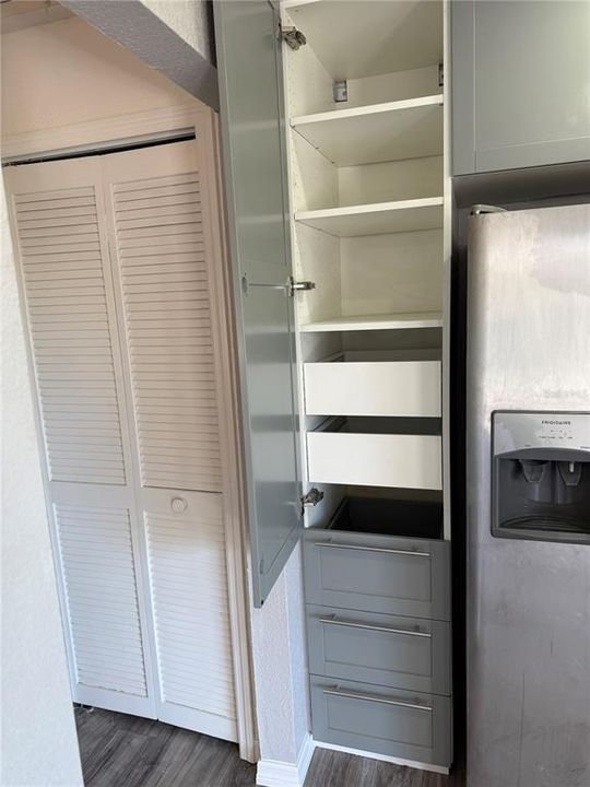 待售: $99,000 (1 贝兹, 1 浴室, 550 平方英尺)