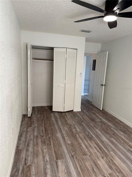 待售: $99,000 (1 贝兹, 1 浴室, 550 平方英尺)