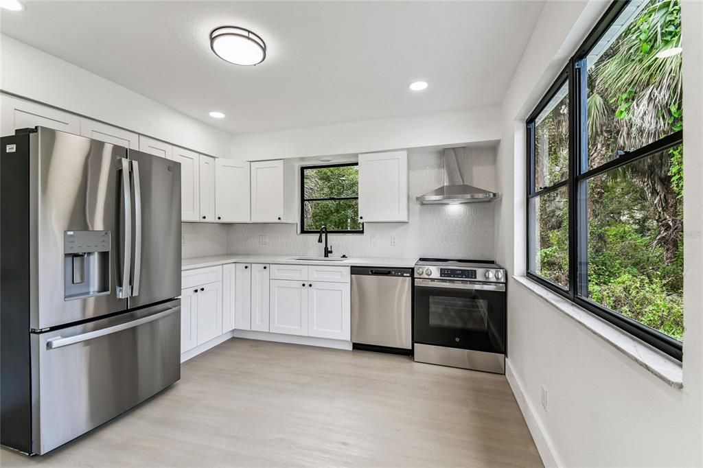 En Venta: $219,000 (3 camas, 2 baños, 1276 Pies cuadrados)