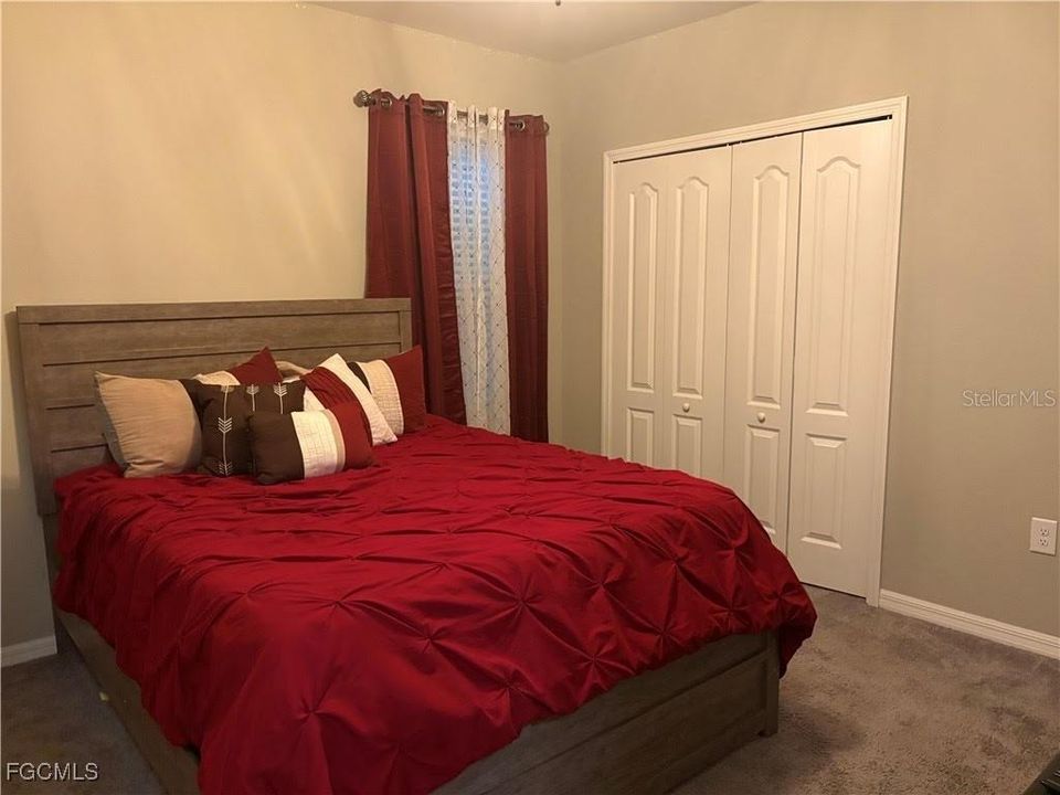 待售: $445,998 (3 贝兹, 2 浴室, 2066 平方英尺)