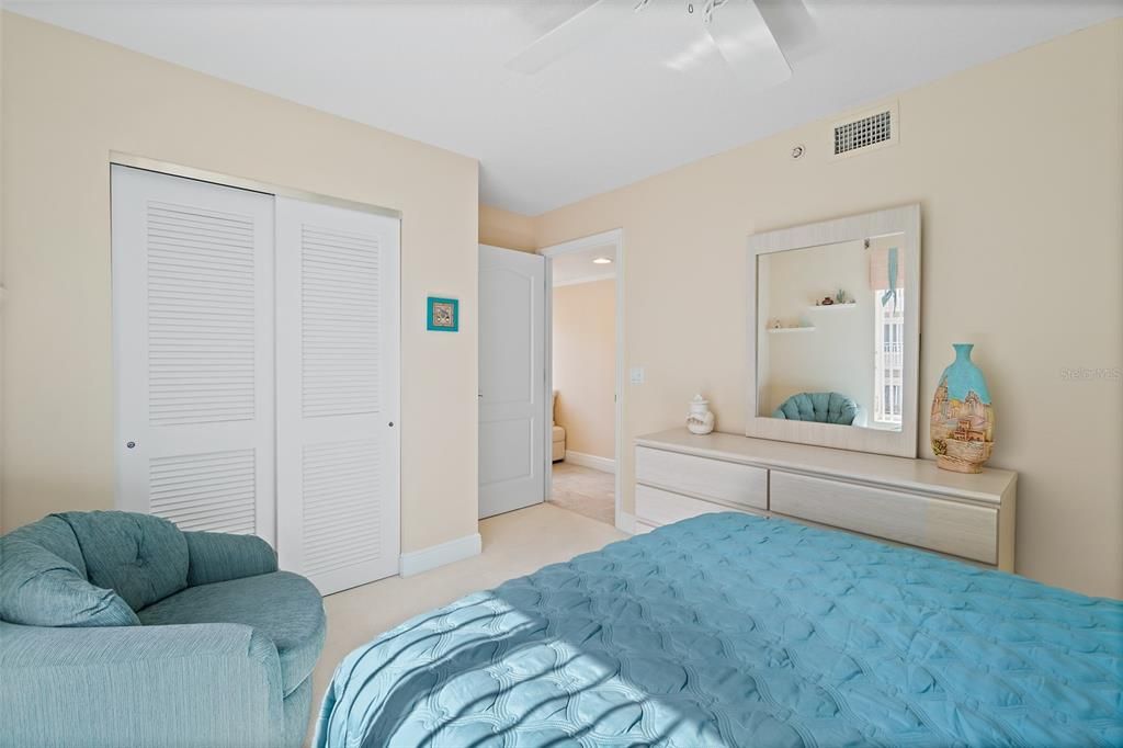 Active With Contract: $575,000 (3 beds, 2 baths, 2141 Square Feet)