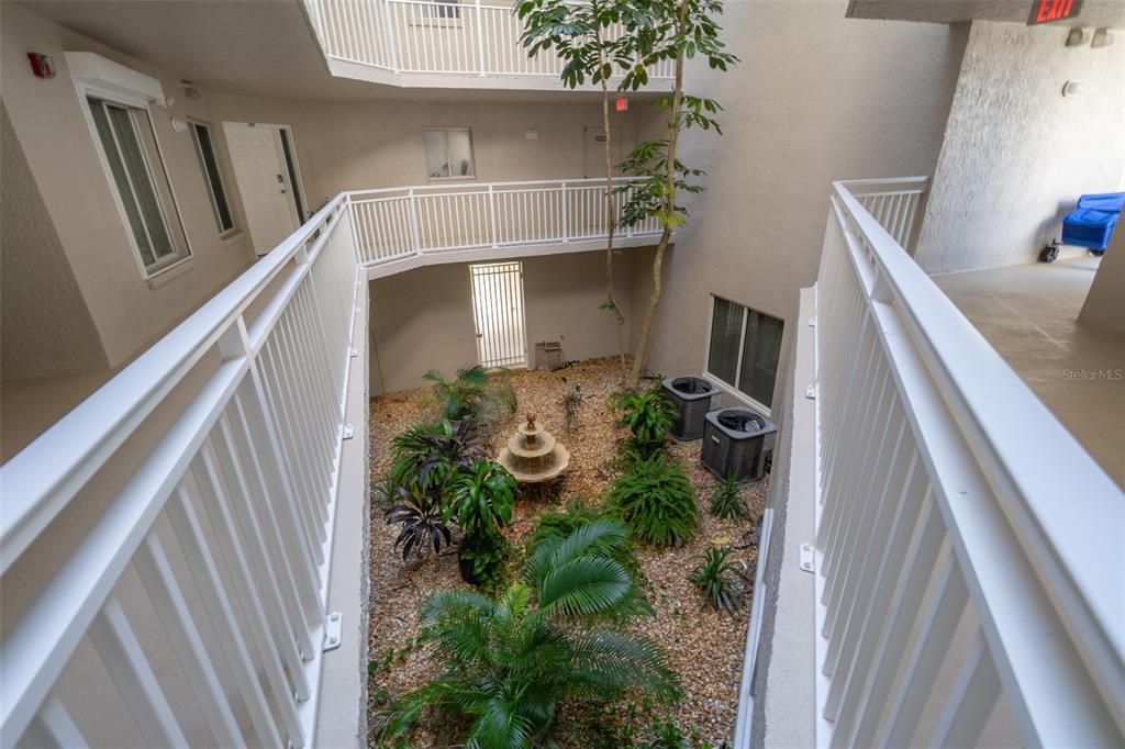 Active With Contract: $575,000 (3 beds, 2 baths, 2141 Square Feet)