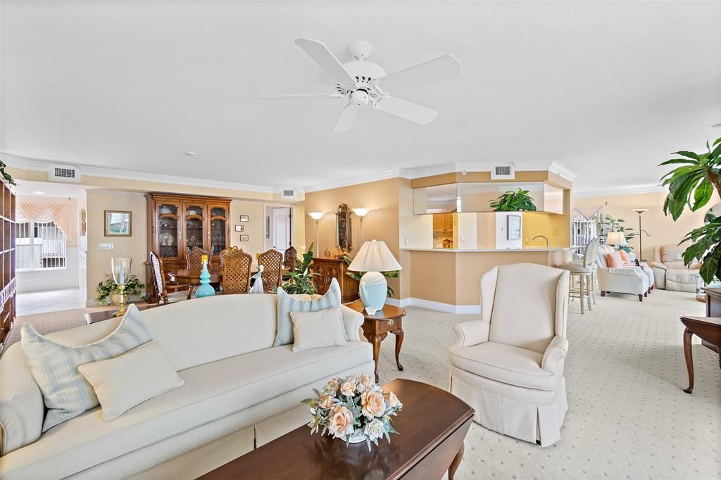 Active With Contract: $575,000 (3 beds, 2 baths, 2141 Square Feet)