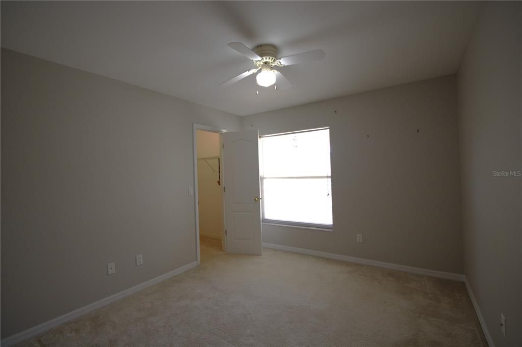 For Sale: $475,000 (3 beds, 2 baths, 1560 Square Feet)