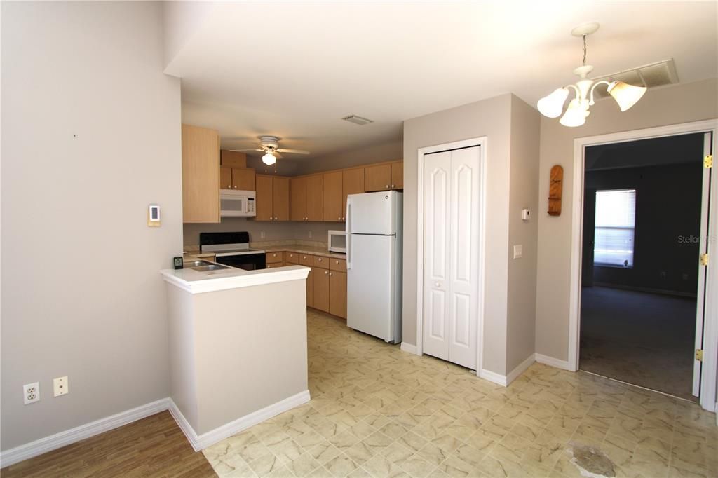 For Sale: $475,000 (3 beds, 2 baths, 1560 Square Feet)