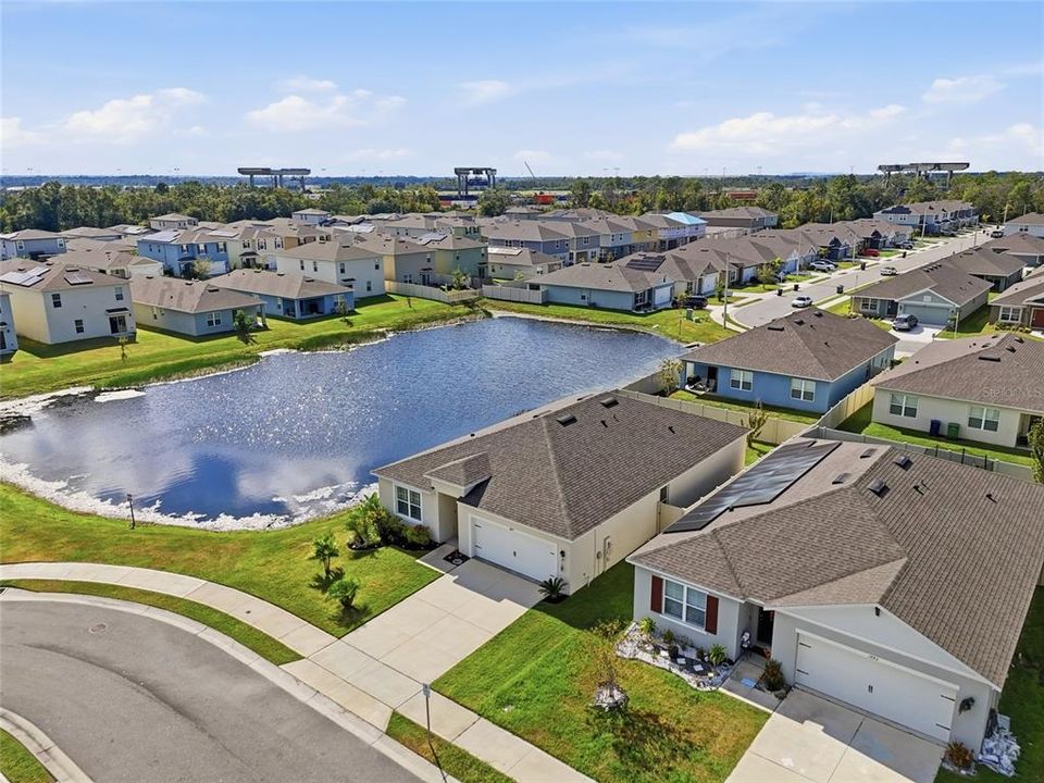 En Venta: $369,000 (4 camas, 2 baños, 1892 Pies cuadrados)