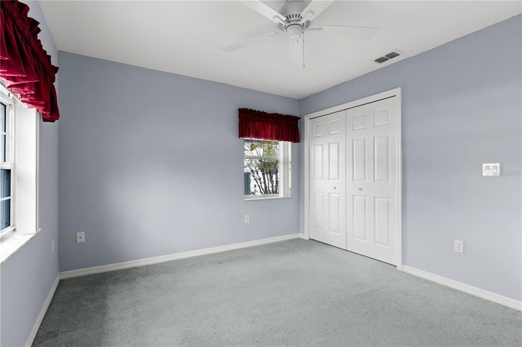 待售: $274,900 (3 贝兹, 2 浴室, 1678 平方英尺)