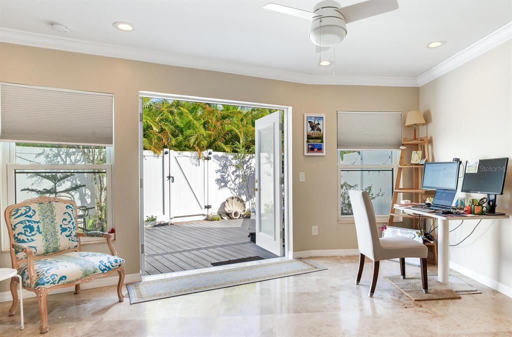 Под контрактом: $615,000 (2 спален, 3 ванн, 1463 Квадратных фут)