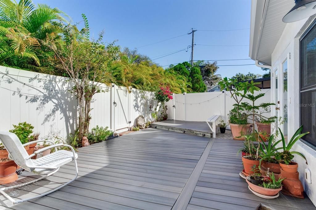 Под контрактом: $615,000 (2 спален, 3 ванн, 1463 Квадратных фут)