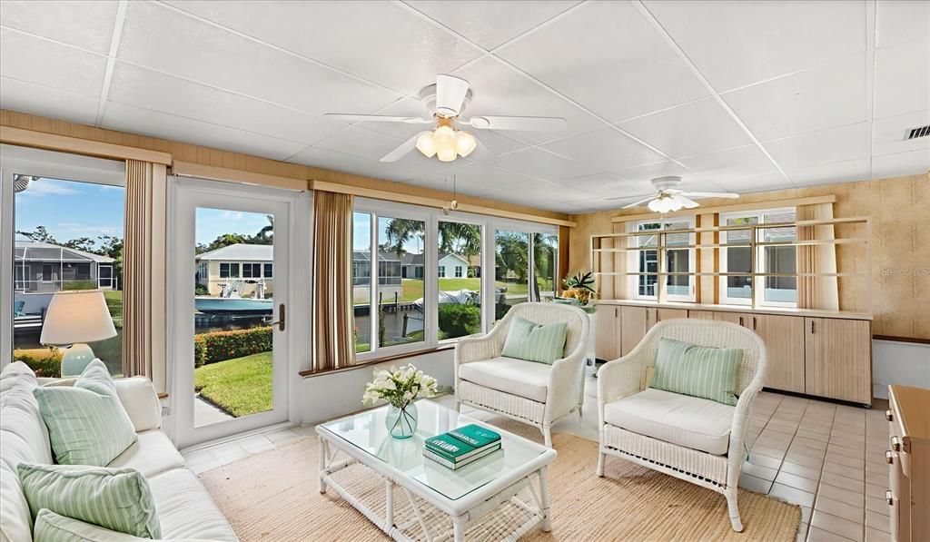 待售: $699,900 (3 贝兹, 2 浴室, 1912 平方英尺)