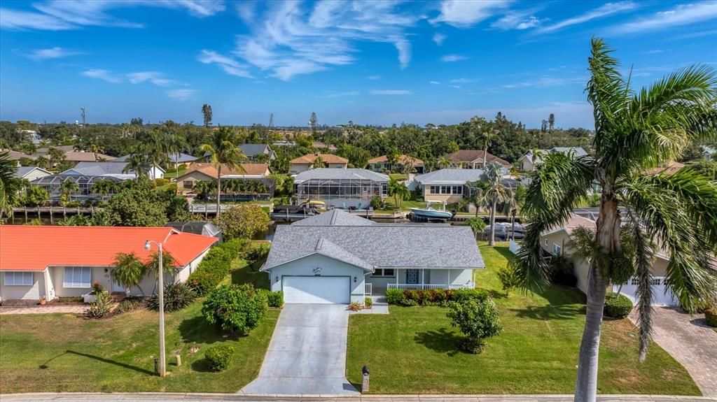 待售: $699,900 (3 贝兹, 2 浴室, 1912 平方英尺)