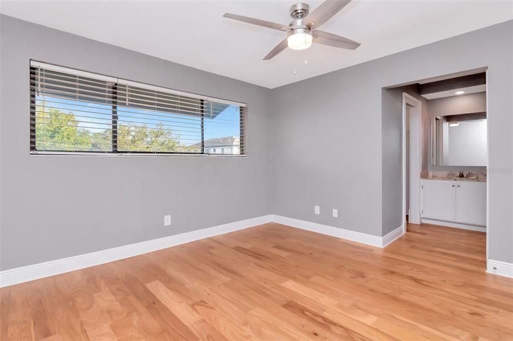 Active With Contract: $639,000 (2 beds, 2 baths, 1480 Square Feet)