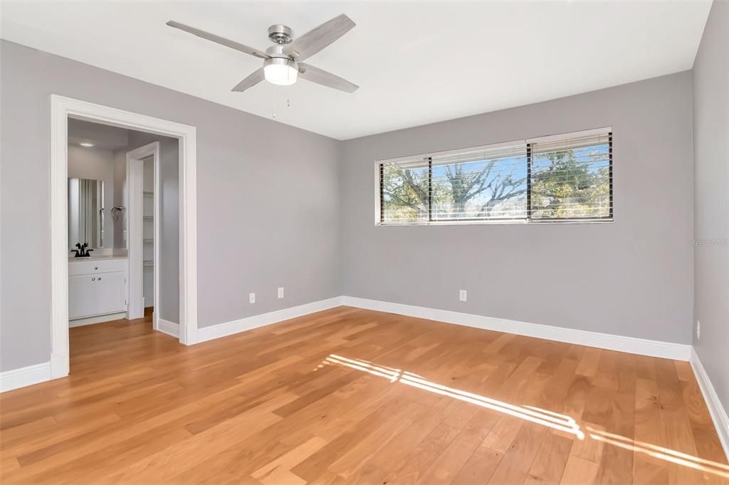 Active With Contract: $639,000 (2 beds, 2 baths, 1480 Square Feet)