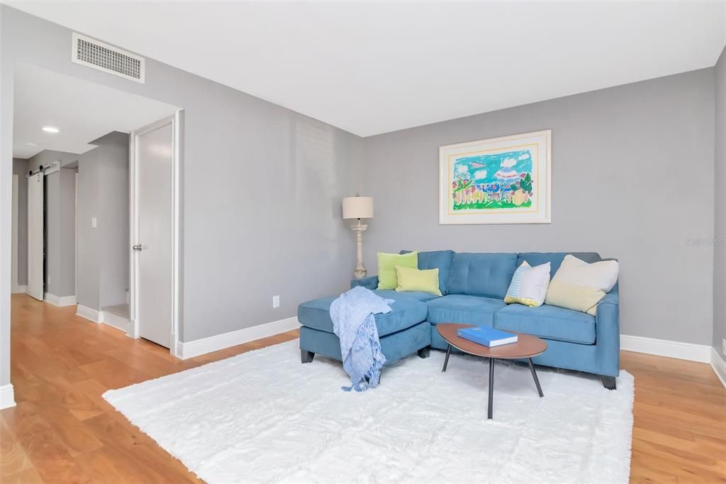 Active With Contract: $639,000 (2 beds, 2 baths, 1480 Square Feet)