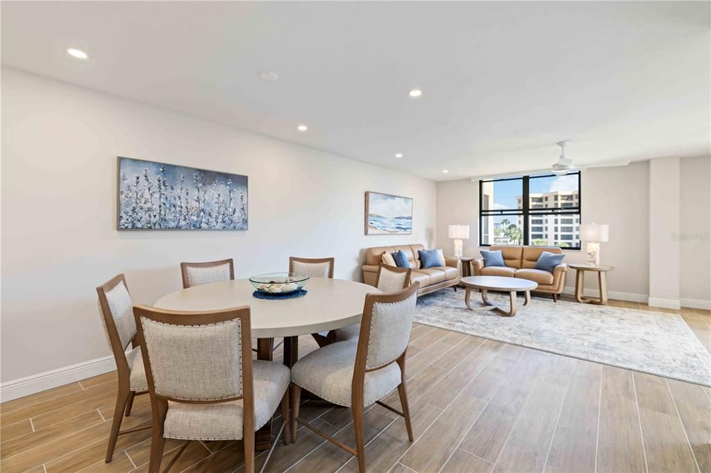 For Sale: $1,169,000 (2 beds, 2 baths, 1361 Square Feet)