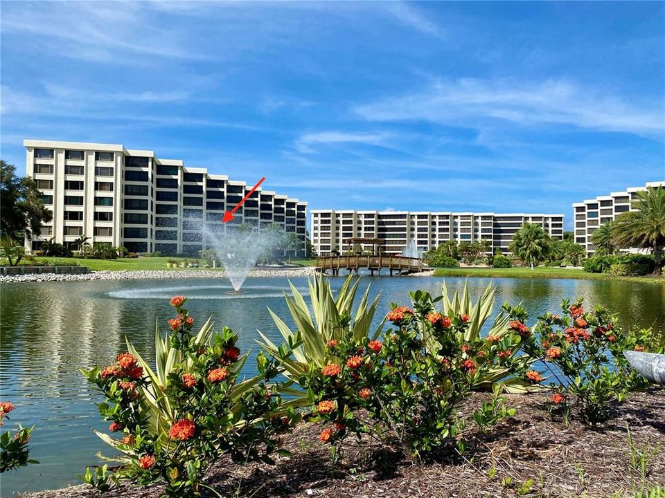 For Sale: $1,169,000 (2 beds, 2 baths, 1361 Square Feet)