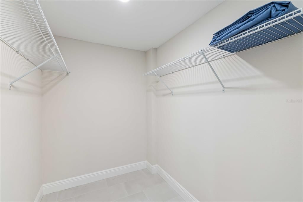 For Sale: $1,169,000 (2 beds, 2 baths, 1361 Square Feet)