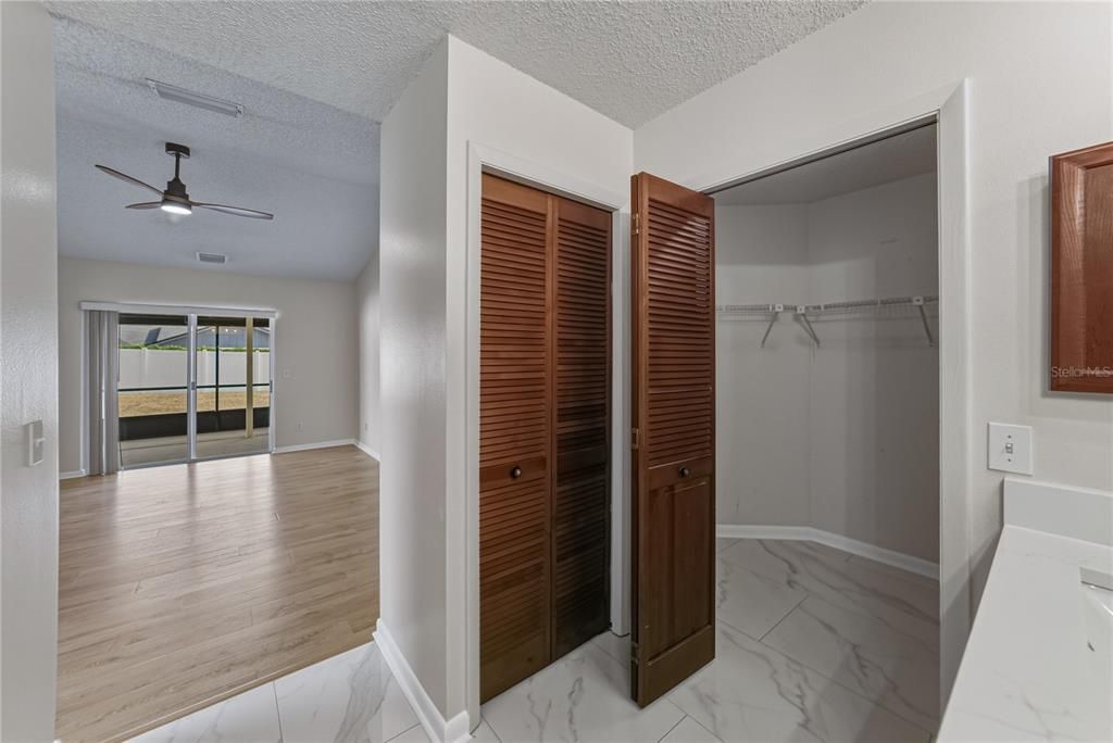 For Sale: $390,000 (3 beds, 2 baths, 2015 Square Feet)