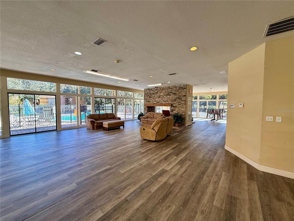 待售: $169,900 (3 贝兹, 2 浴室, 1278 平方英尺)