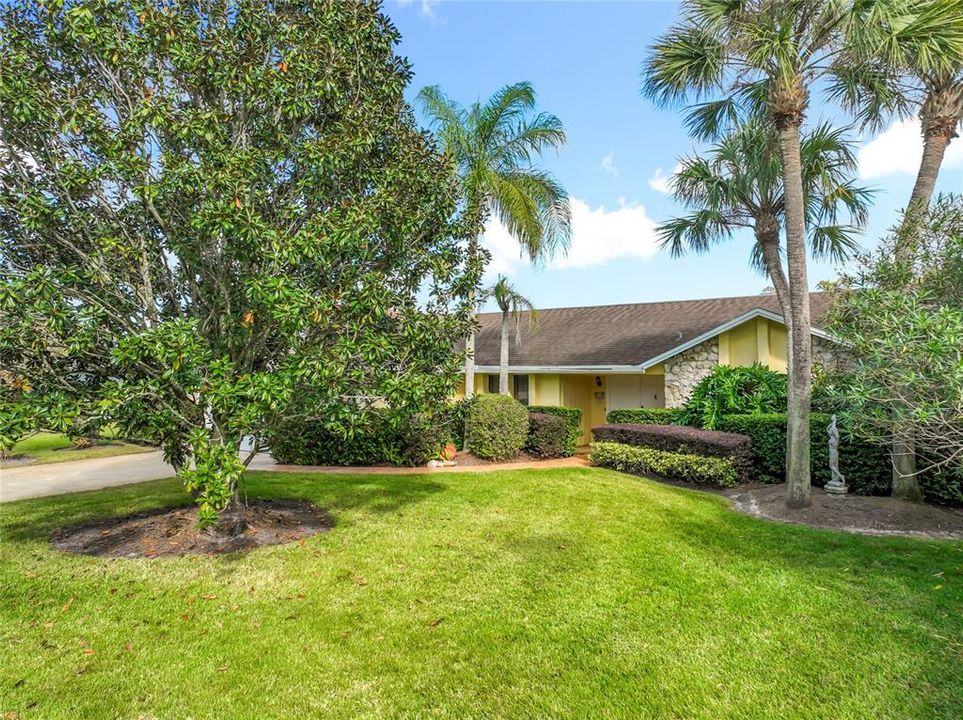 合同活跃: $475,000 (3 贝兹, 2 浴室, 1928 平方英尺)