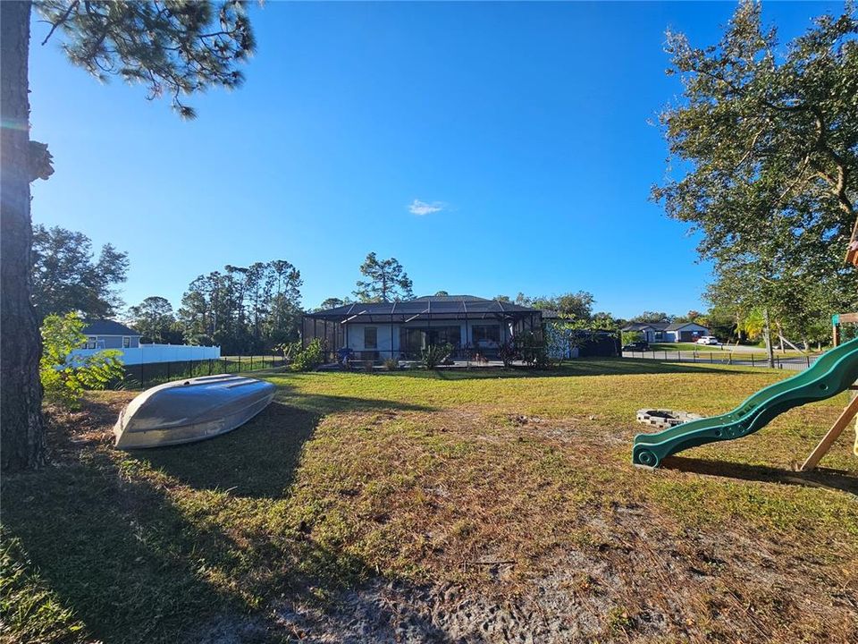 Activo con contrato: $617,777 (3 camas, 2 baños, 2170 Pies cuadrados)