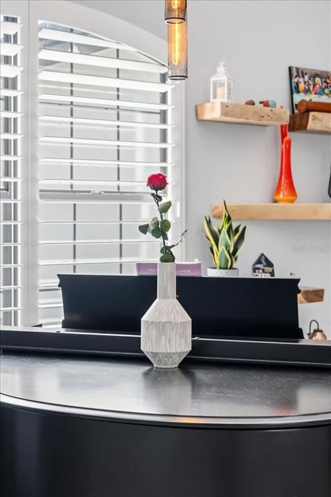 Activo con contrato: $617,777 (3 camas, 2 baños, 2170 Pies cuadrados)