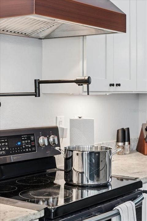 Activo con contrato: $617,777 (3 camas, 2 baños, 2170 Pies cuadrados)