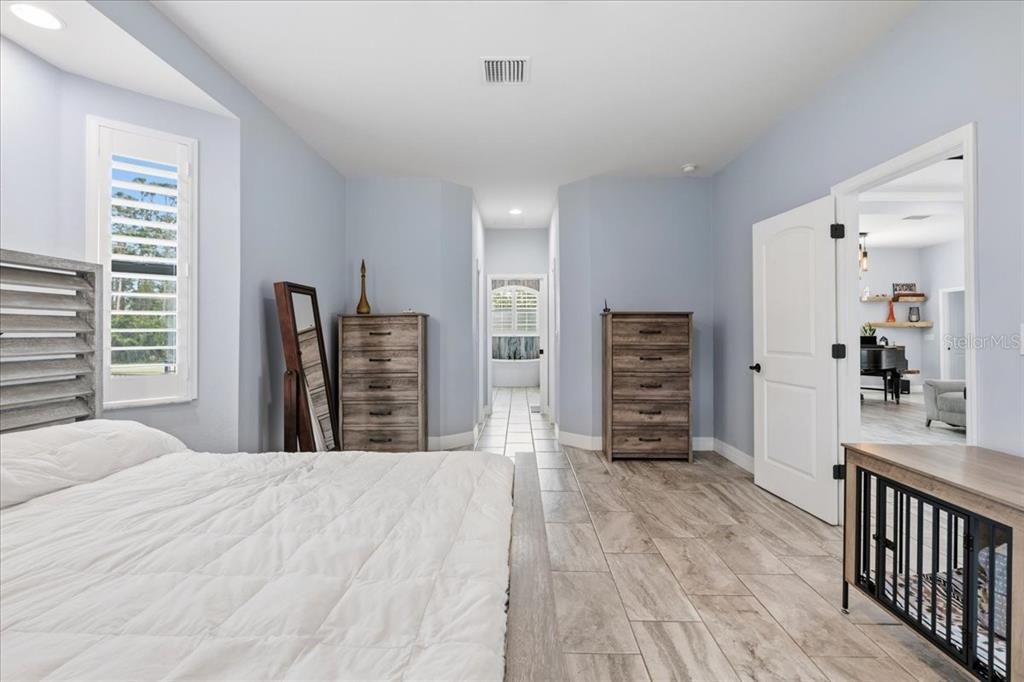 Activo con contrato: $617,777 (3 camas, 2 baños, 2170 Pies cuadrados)